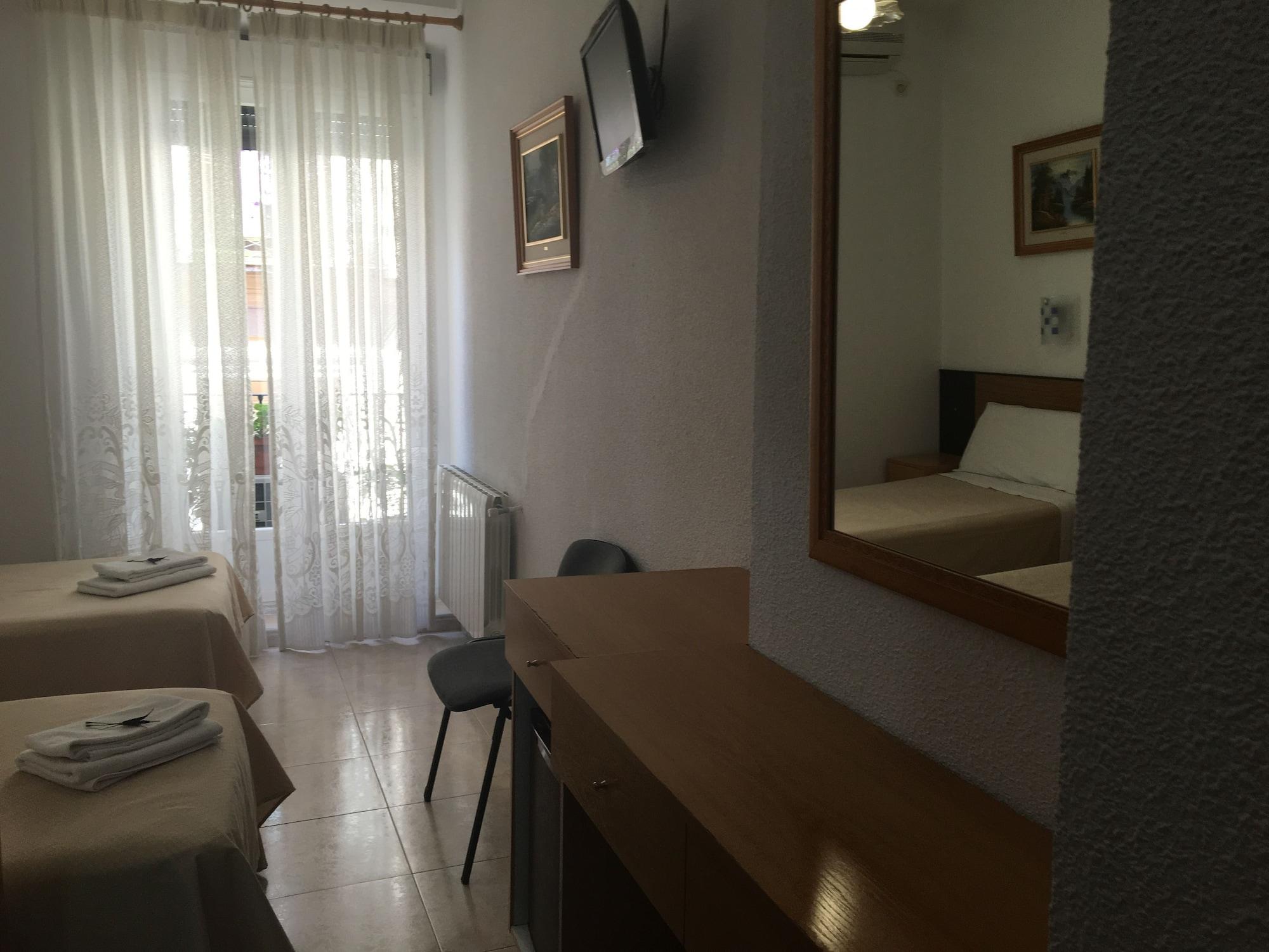 Hostal Lido Madrid Dış mekan fotoğraf