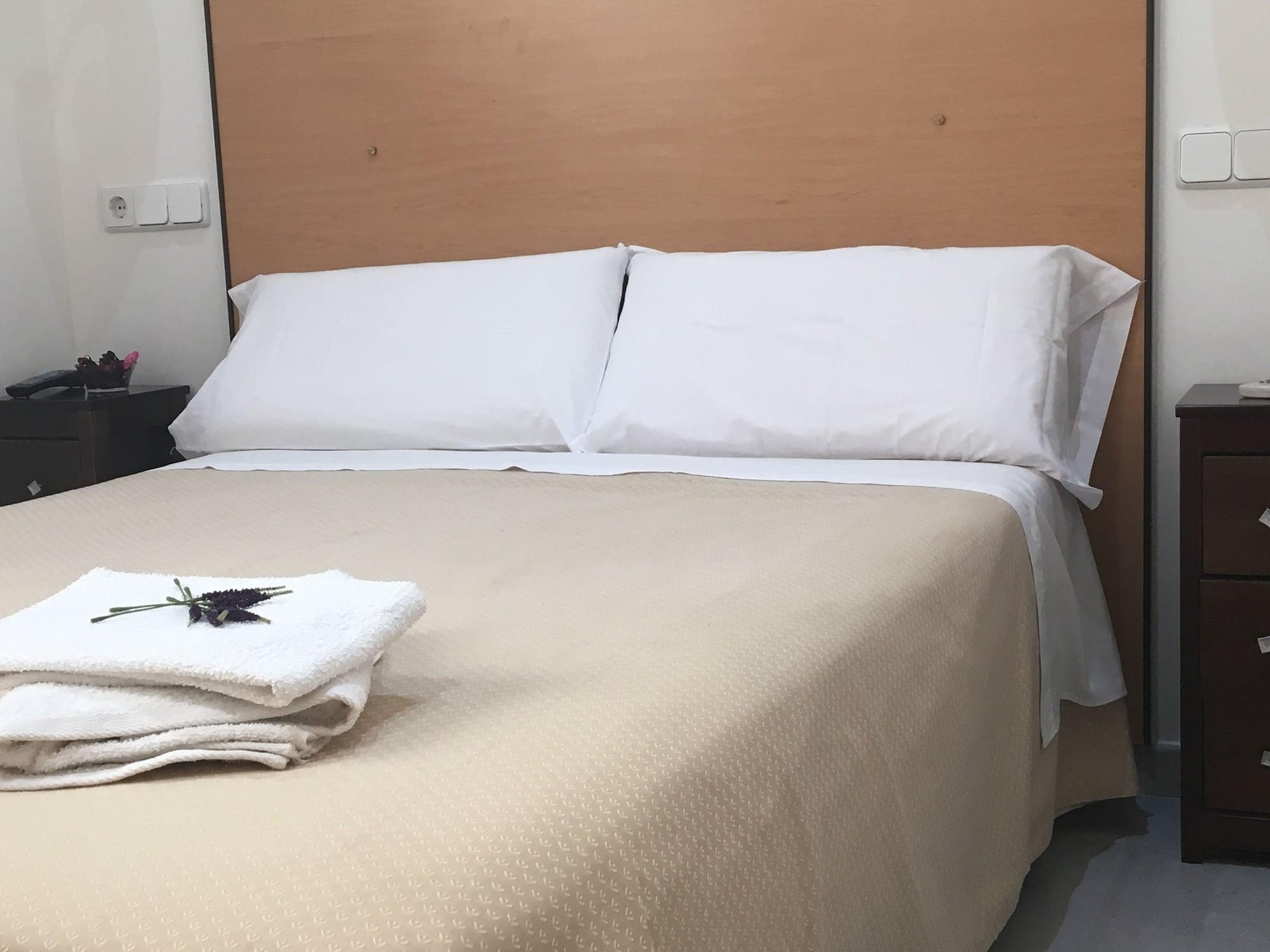 Hostal Lido Madrid Dış mekan fotoğraf
