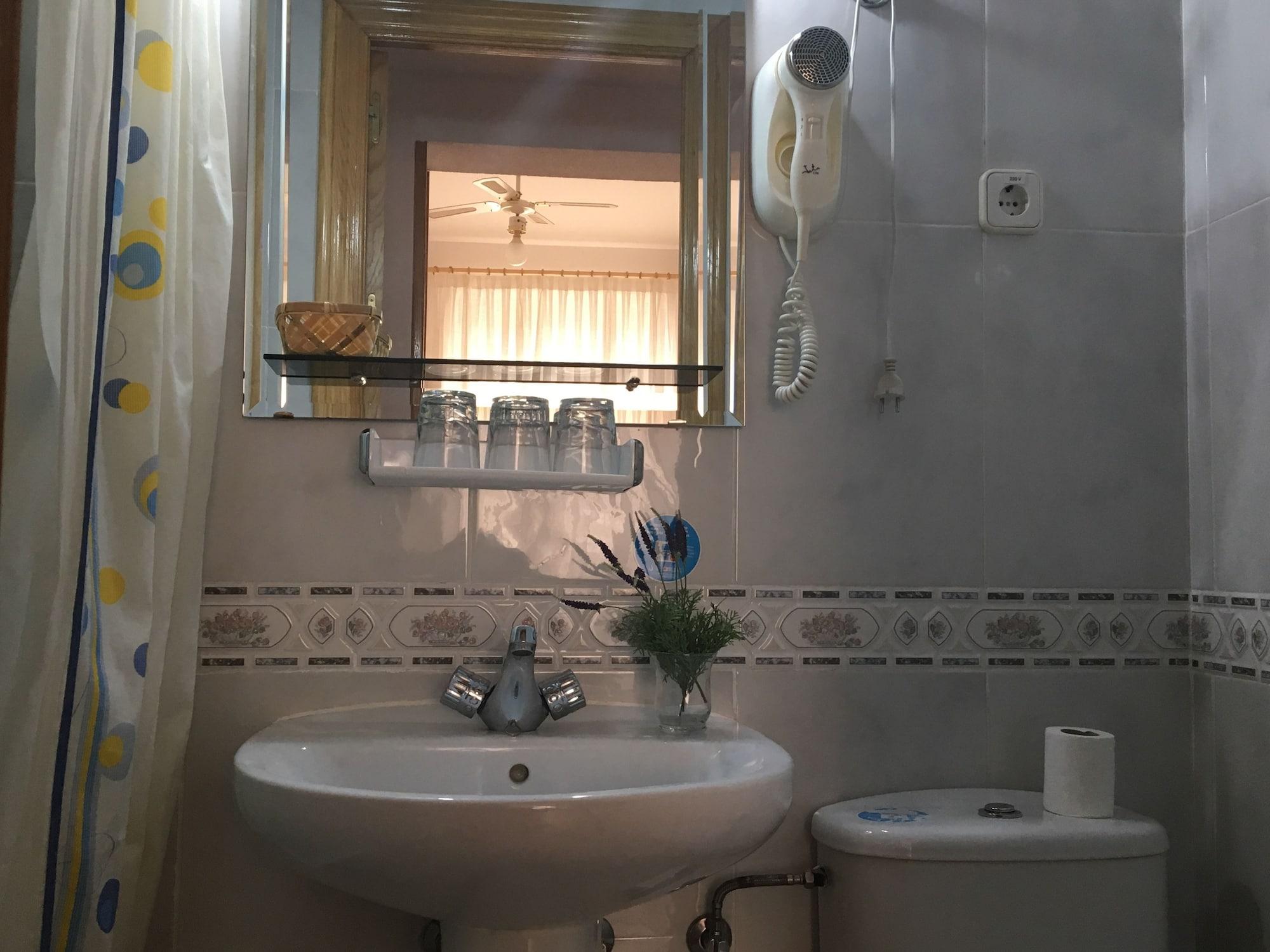 Hostal Lido Madrid Dış mekan fotoğraf