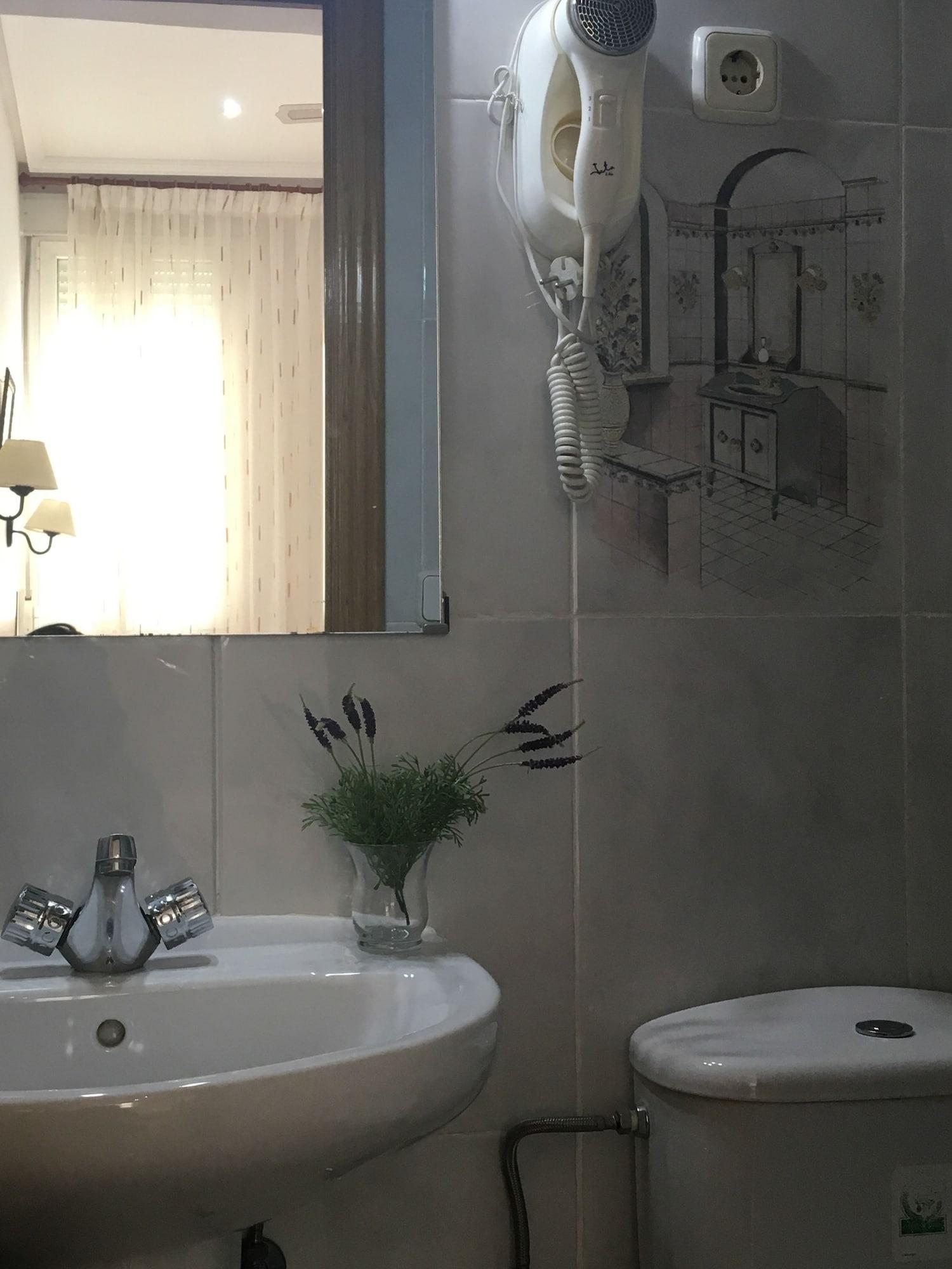 Hostal Lido Madrid Dış mekan fotoğraf