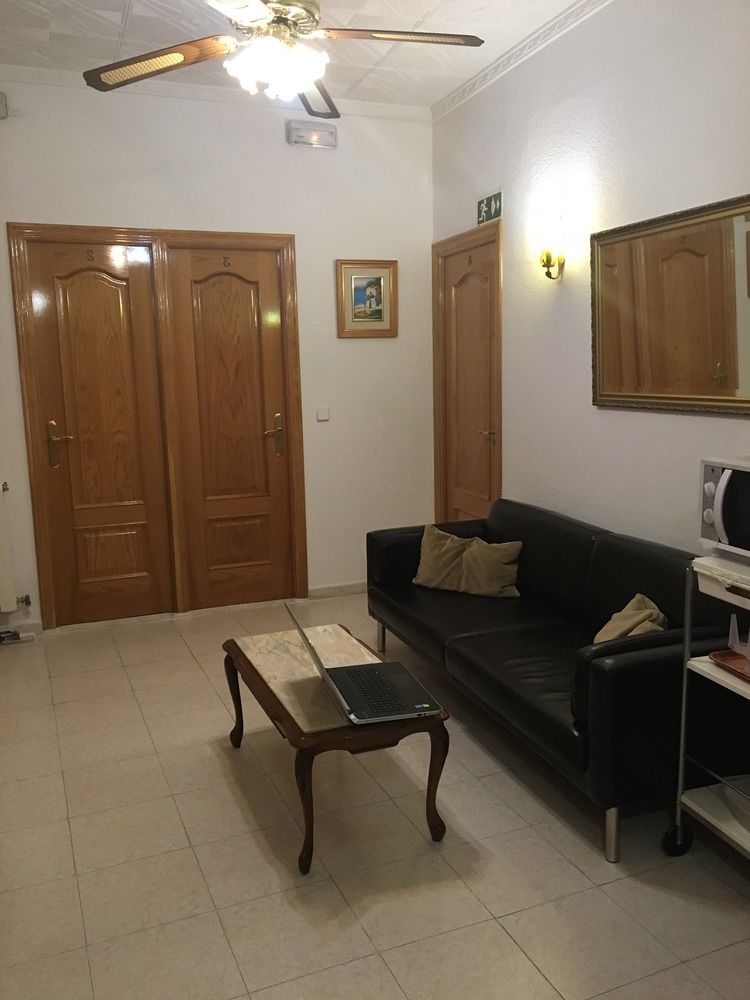 Hostal Lido Madrid Dış mekan fotoğraf